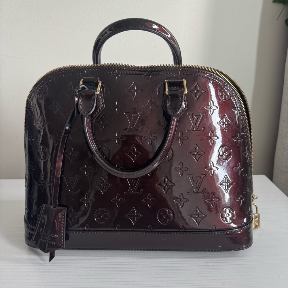 Louis Vuitton bag special canvas edition